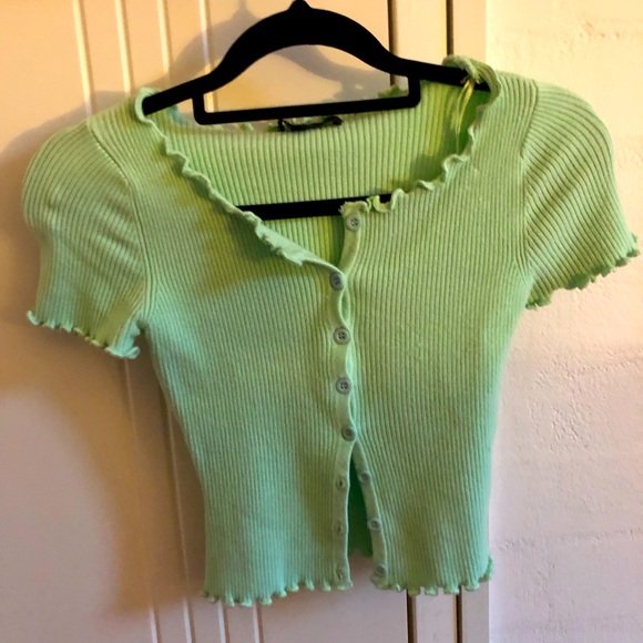 Tops - SUMMER 🌺 BUTTON DOWN SHIRT